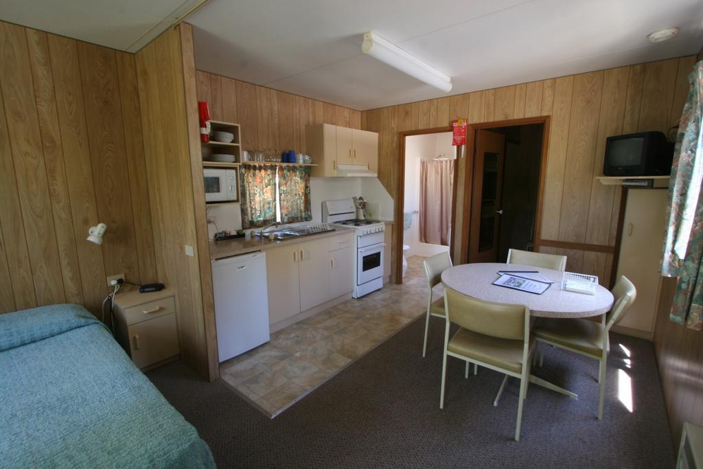 פורפנקה Riverview Caravan Park מראה חיצוני תמונה