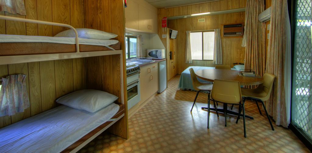 פורפנקה Riverview Caravan Park מראה חיצוני תמונה